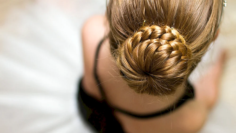 Frisuren für Rhythmische Sportgymnastik für Kinder