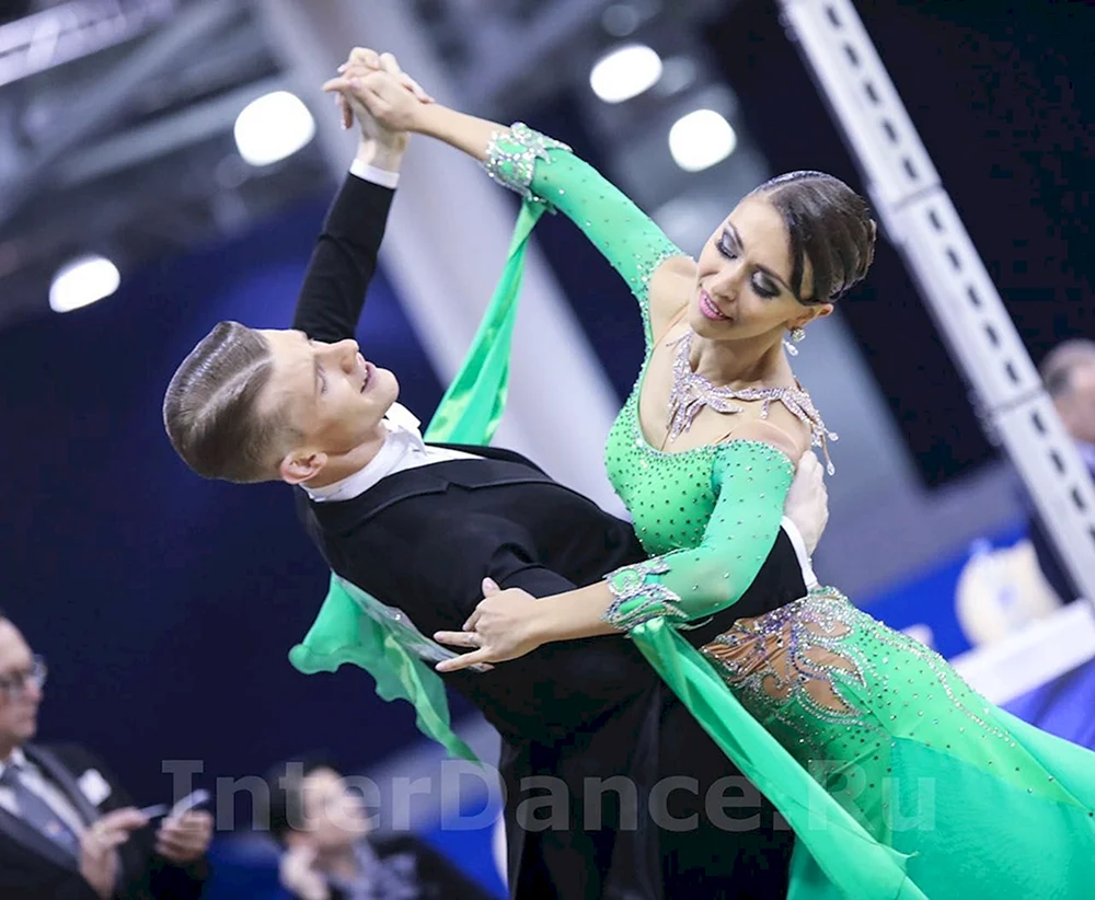 Haarschmuck für Ballroom Dancing