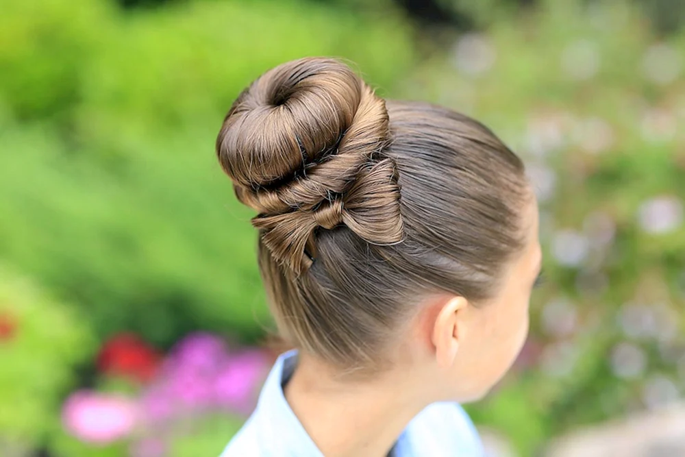 Schöne Frisuren für Mädchen.