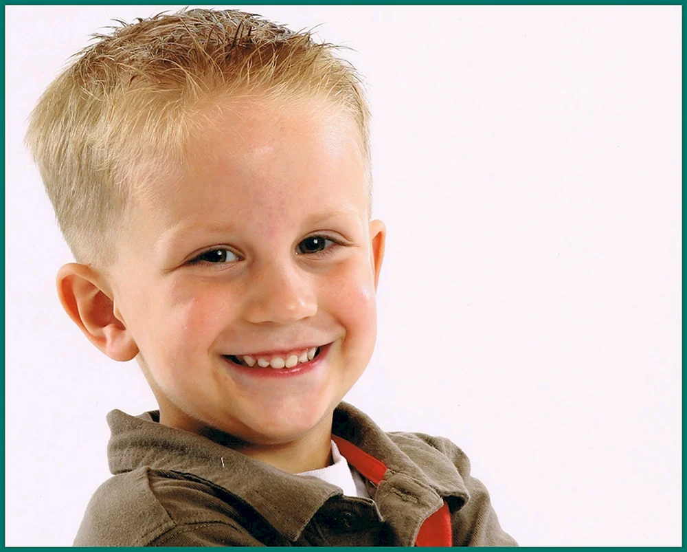 Haarschnitte für einen Jungen für Jungen