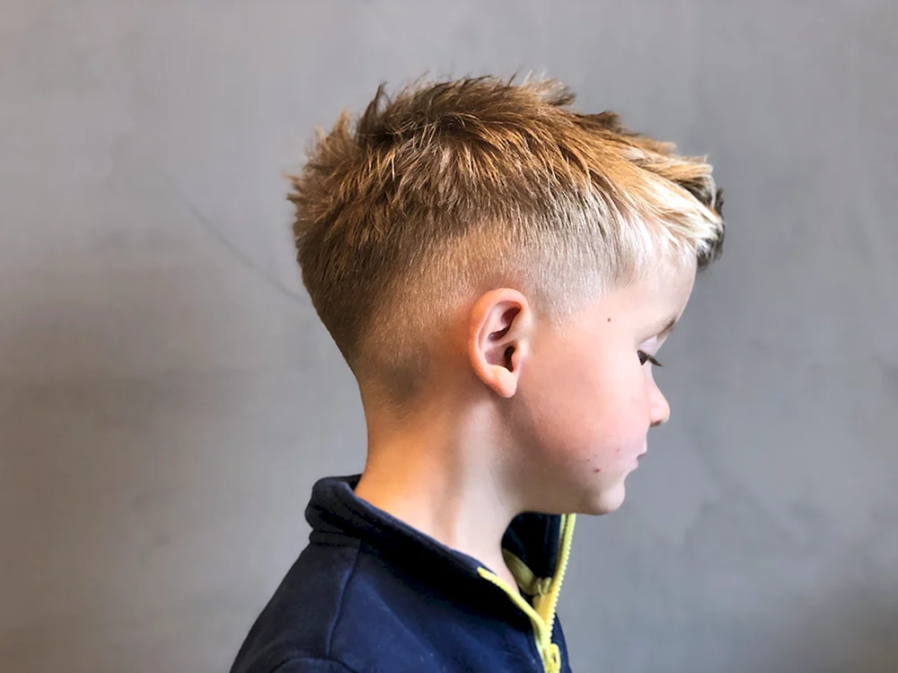 Haarschnitte für Jungen