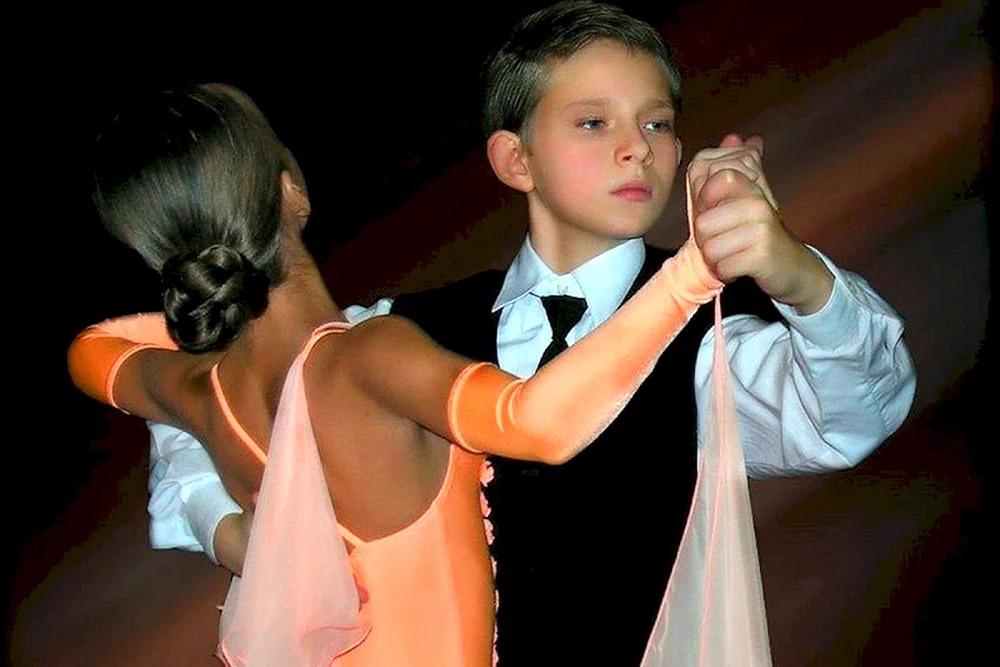 Ballhaus Tanzfrisuren für sportlichen Ballhaus Tanz