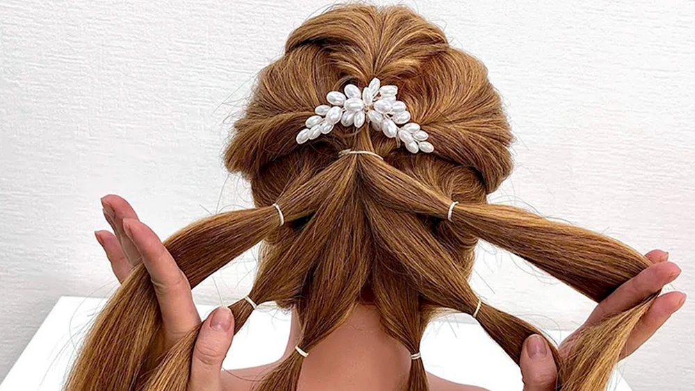 Mädchenfrisuren mit Gummibändern