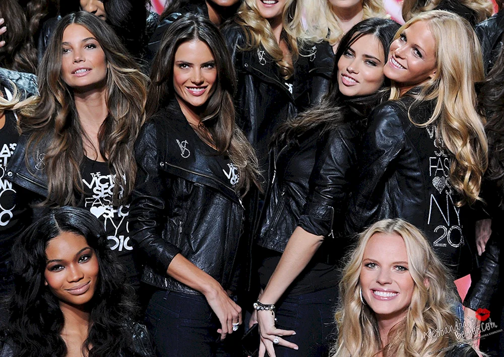 Taylor Swift Victorias Secret