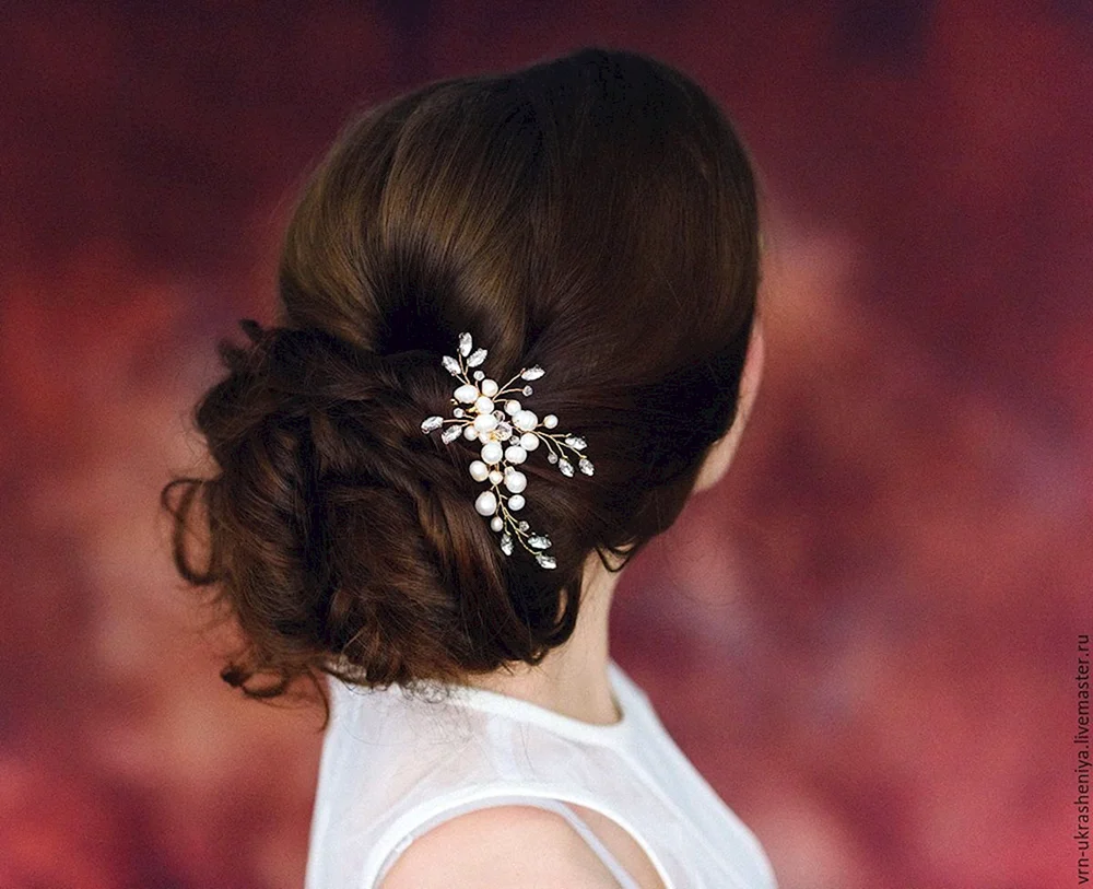 Haare mit Kamm