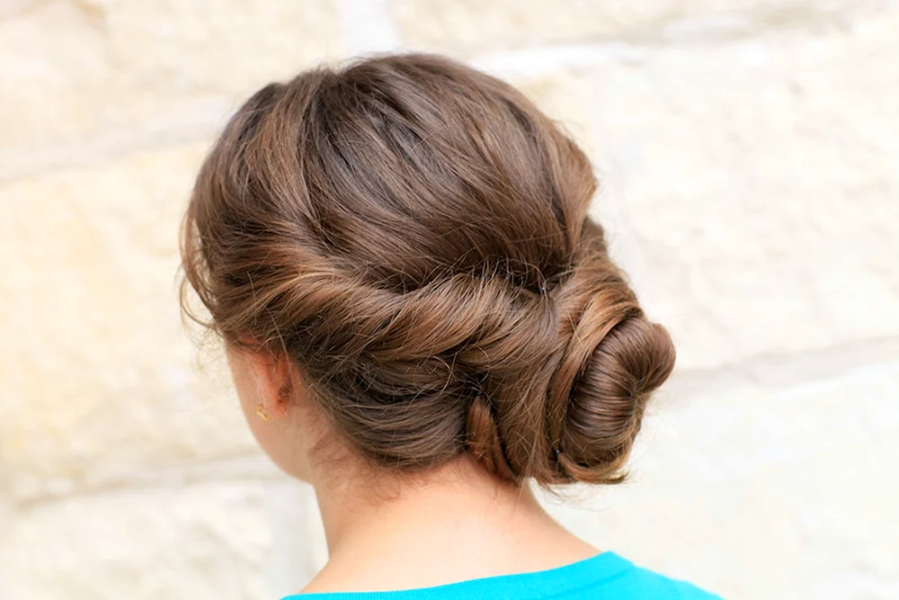 Kammfrisuren für langes Haar