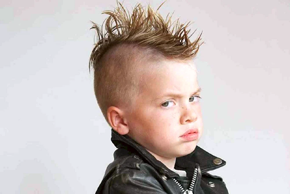 Haarschnitt für Teenager
