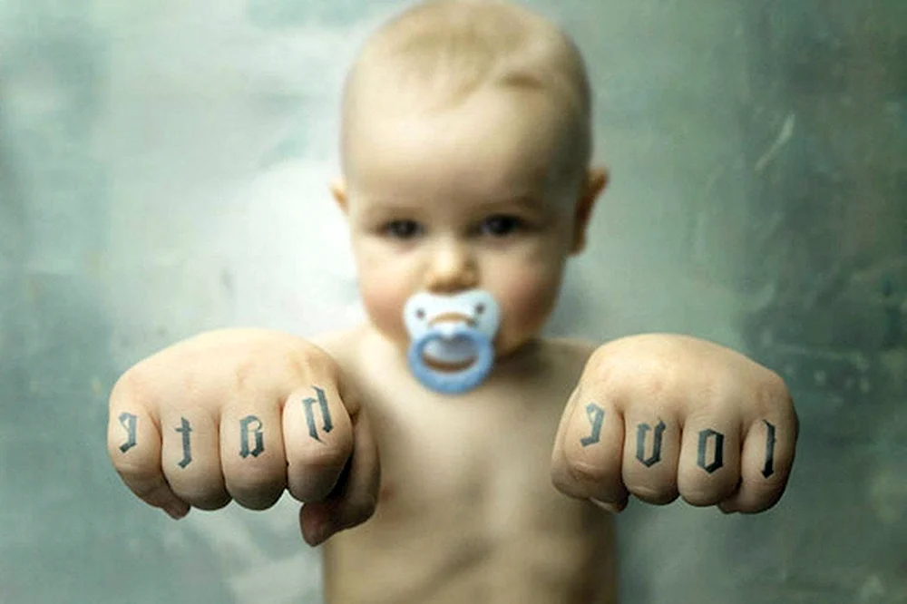 Babyjunge