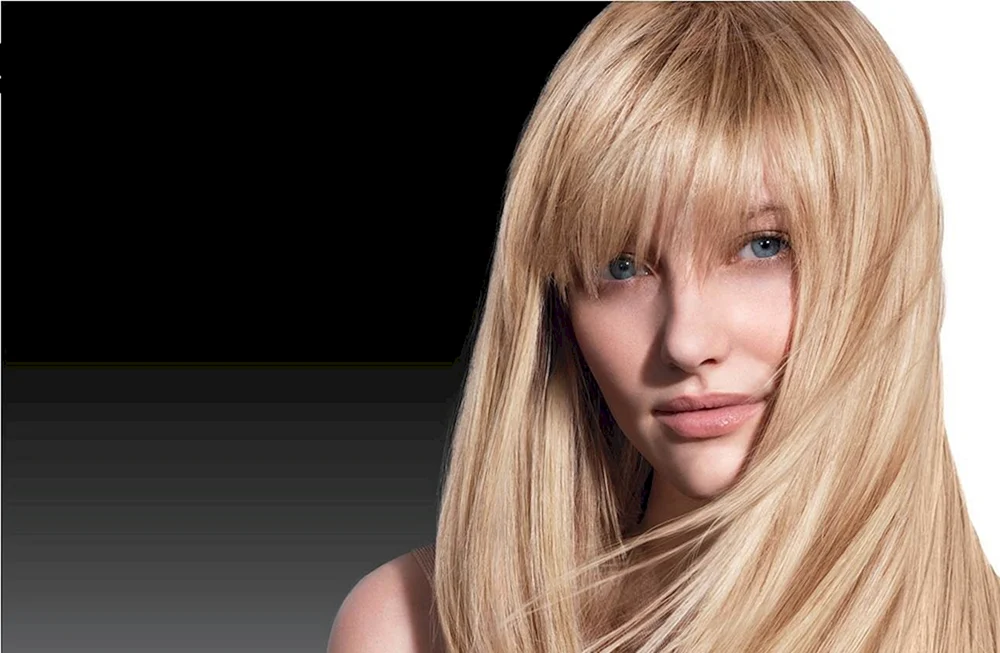 Blondfärbung mit dunklem Ansatz