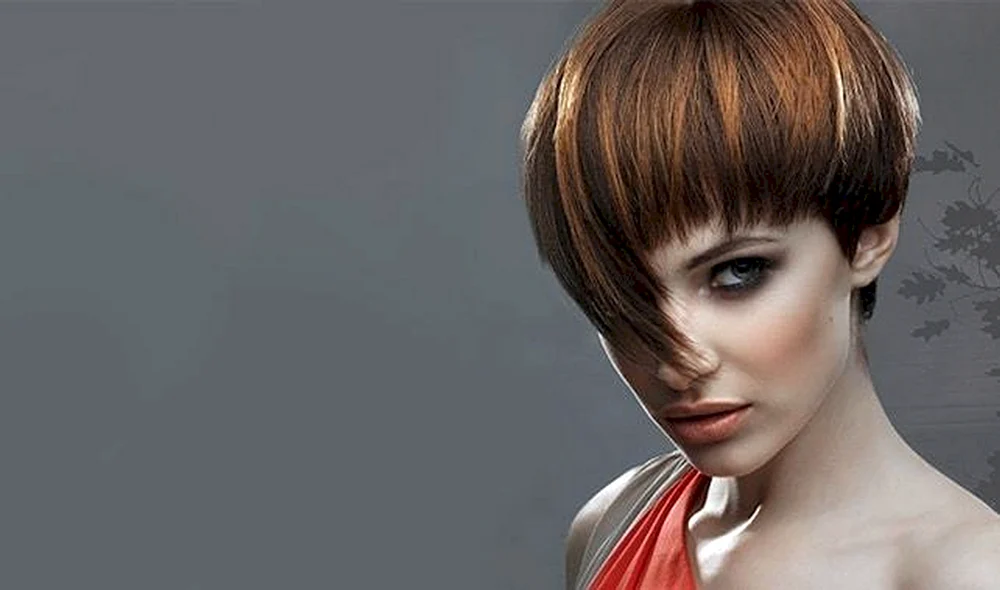 Bob Pixie Cascade Haarschnitte