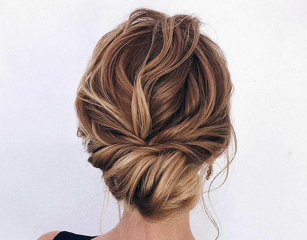 Bundle auf kurzem Haar