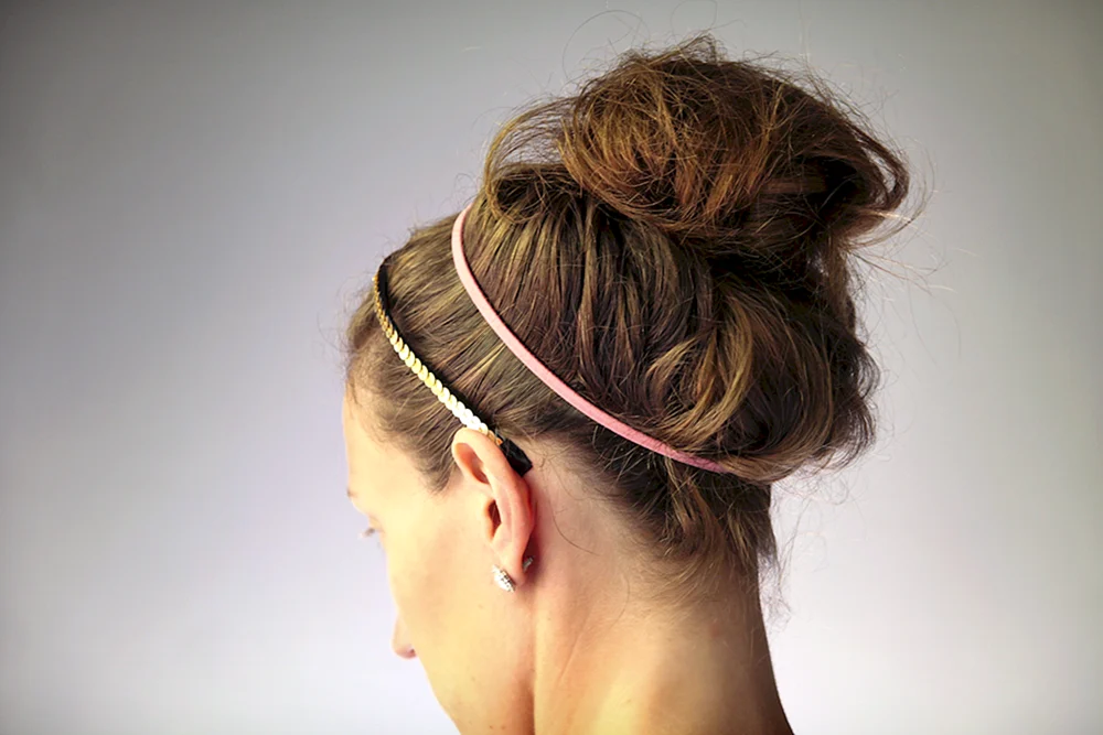 Bundlefrisuren mit kleiner Krabbe