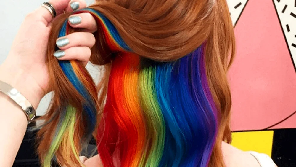Versteckte Haarfarbe für dunkles Haar