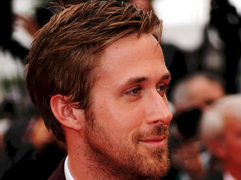 Ryan Gosling mit Brille