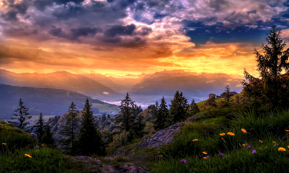 Bergdämmerung in den Bergen. Montana Berg Nacht Berg