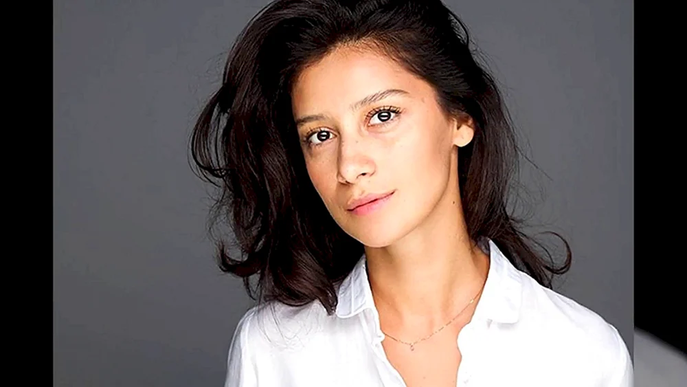 Ravshana Kurkova Schauspielerin