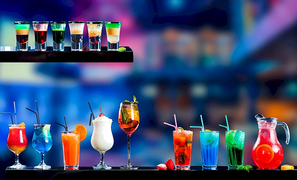 Bunte Cocktails