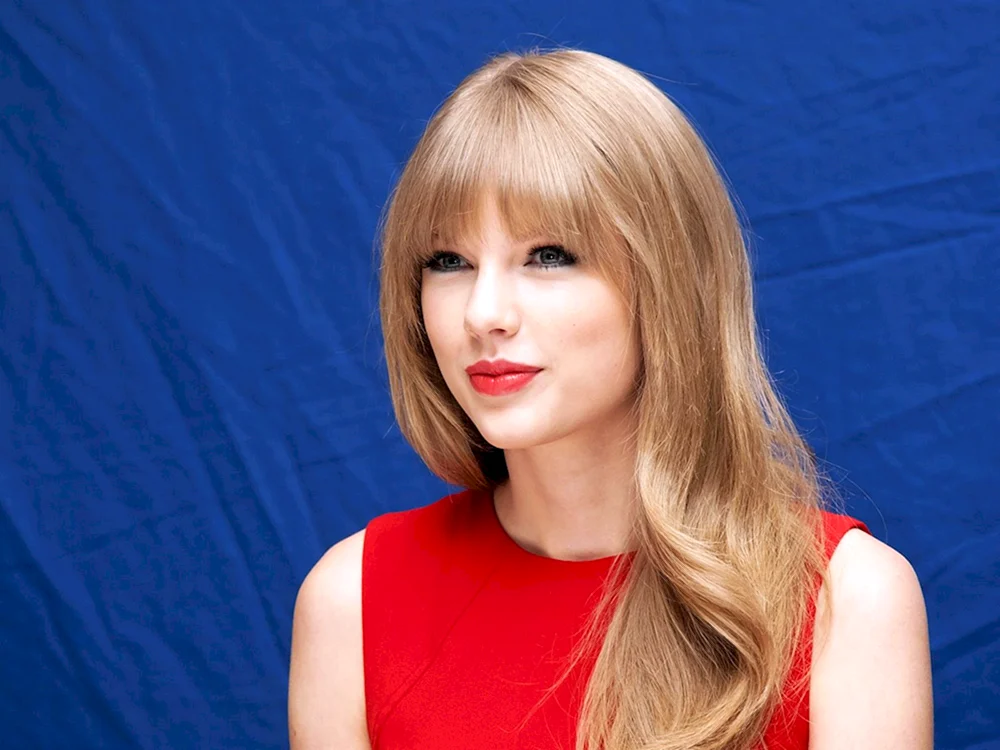 Rot Taylor Swift