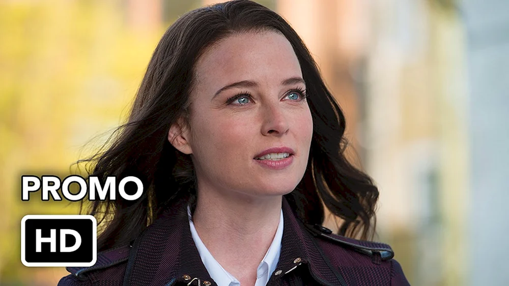 Rachel Nichols Continuum