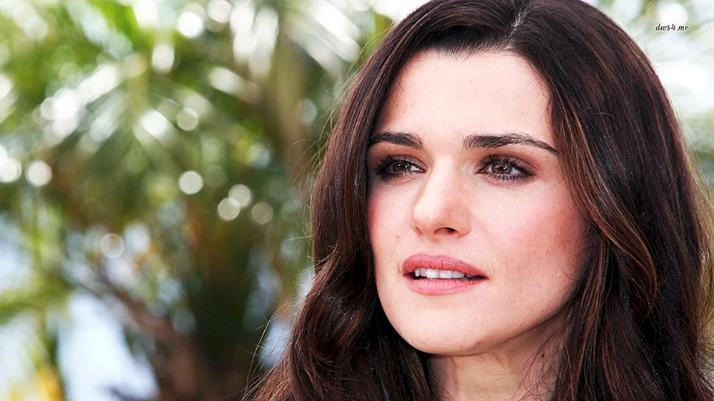 Rachel Weisz als junge Frau