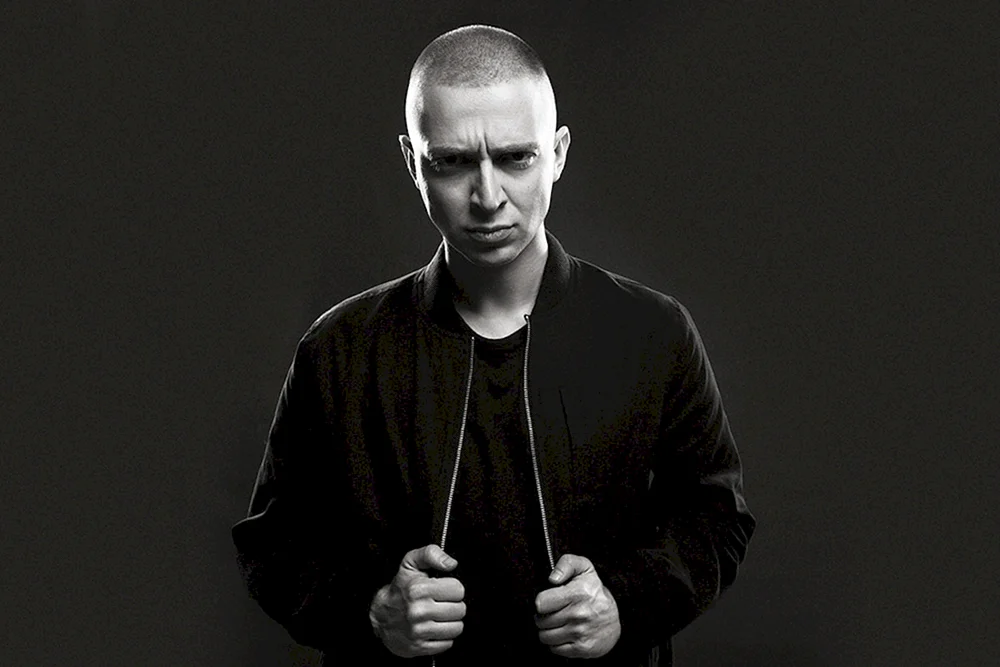 Oxxxymiron