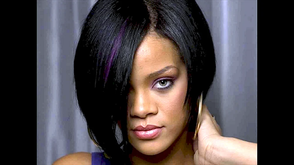 Rihanna asymmetrische kare