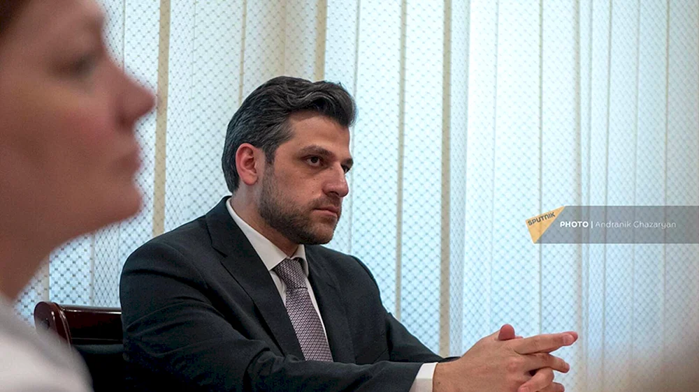 Robert Simonyan Armenien