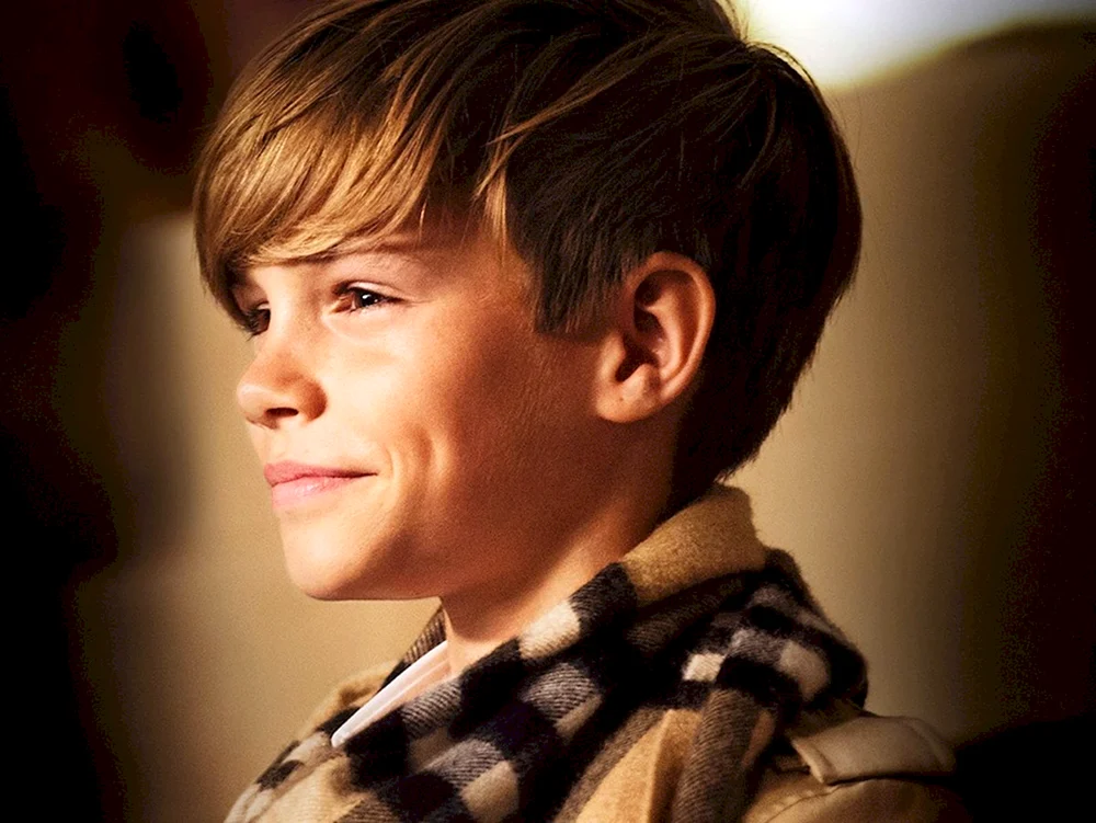 Romeo Beckham Haarschnitt