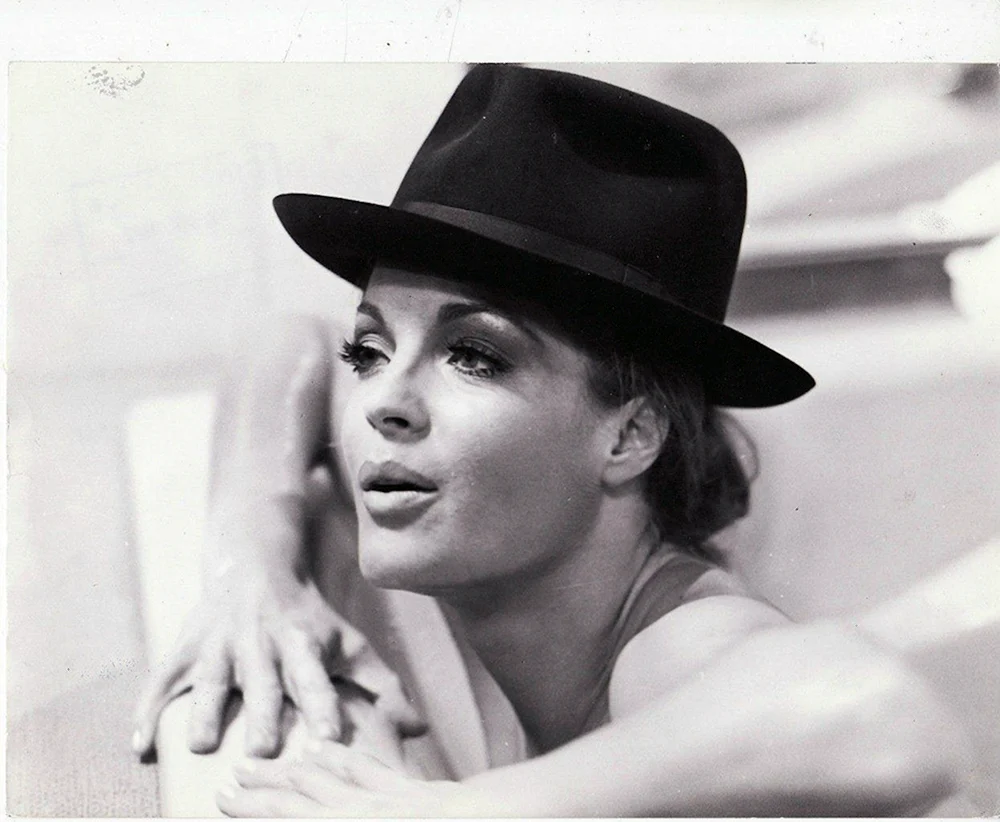 Romi. Schneider 1971