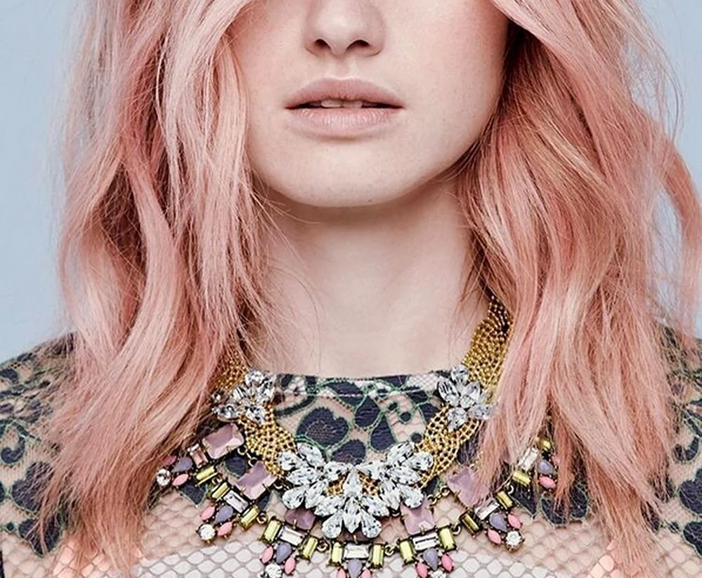 Rose Gold Haarfarbe
