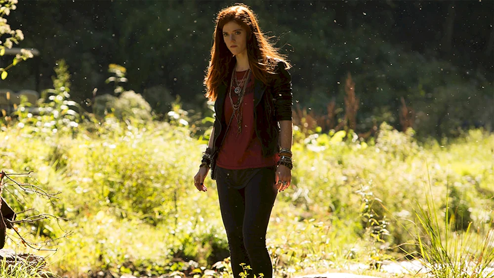 Rose Leslie