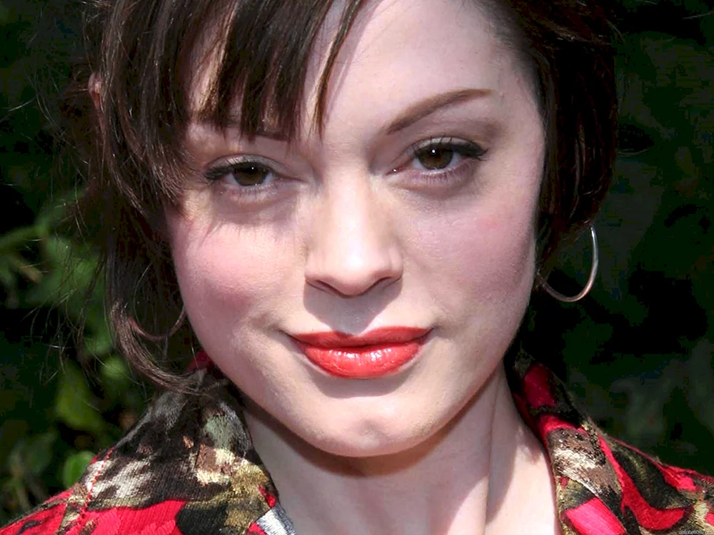 Rose Arianna Mcgowan