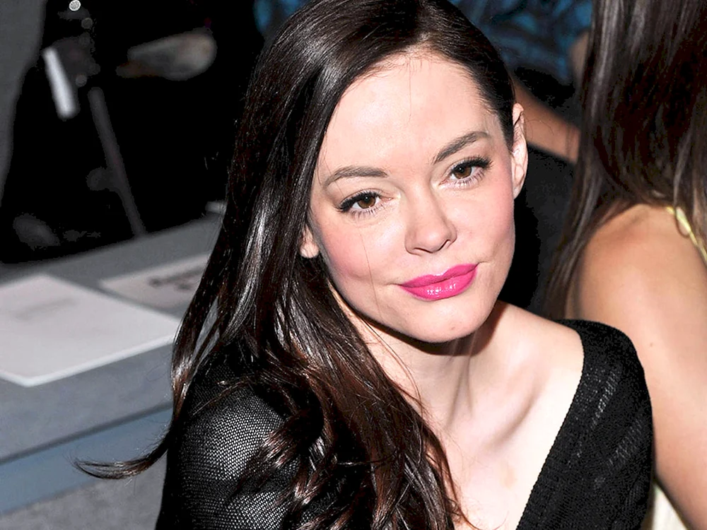 Rose Mcgowan 2021