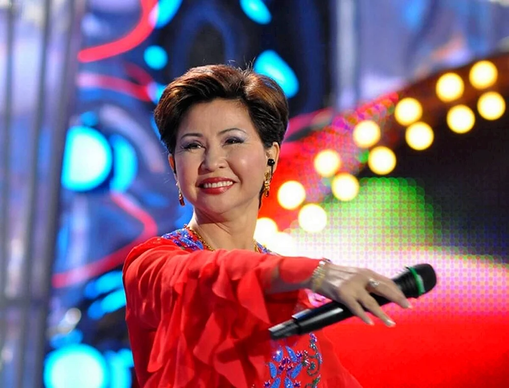 Roza Rymbaeva