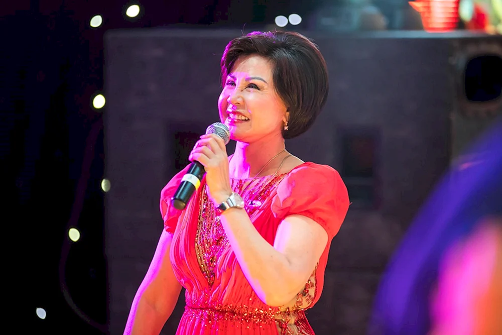 Roza Rymbaeva