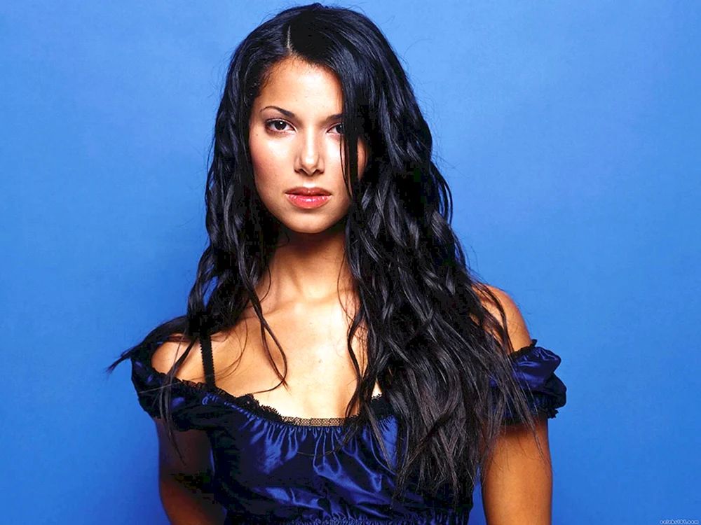 Roselyn Sanchez Rodriguez