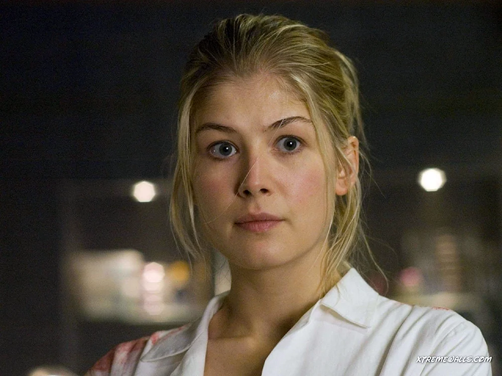Rosamund Pike Frisur