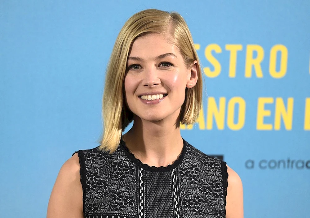 Rosamund Hecht Rosamund Hecht Rosamund Hecht