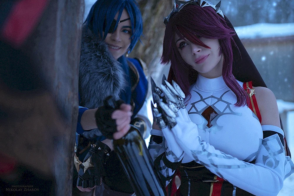 Rozaria Genshin cosplay