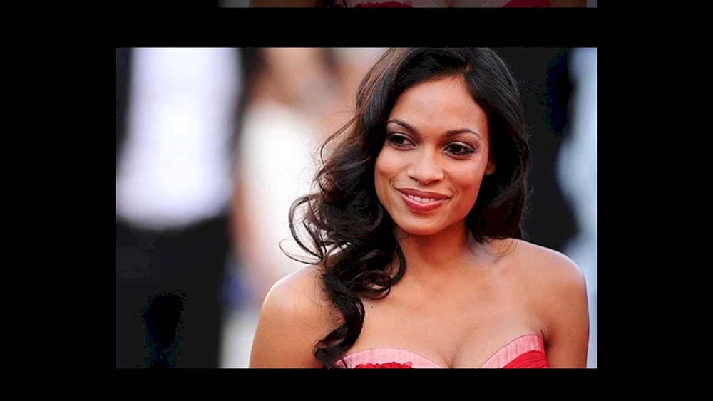 Rosario Dawson 2021
