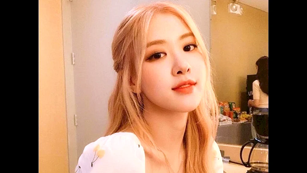 Rose BLACKPINK