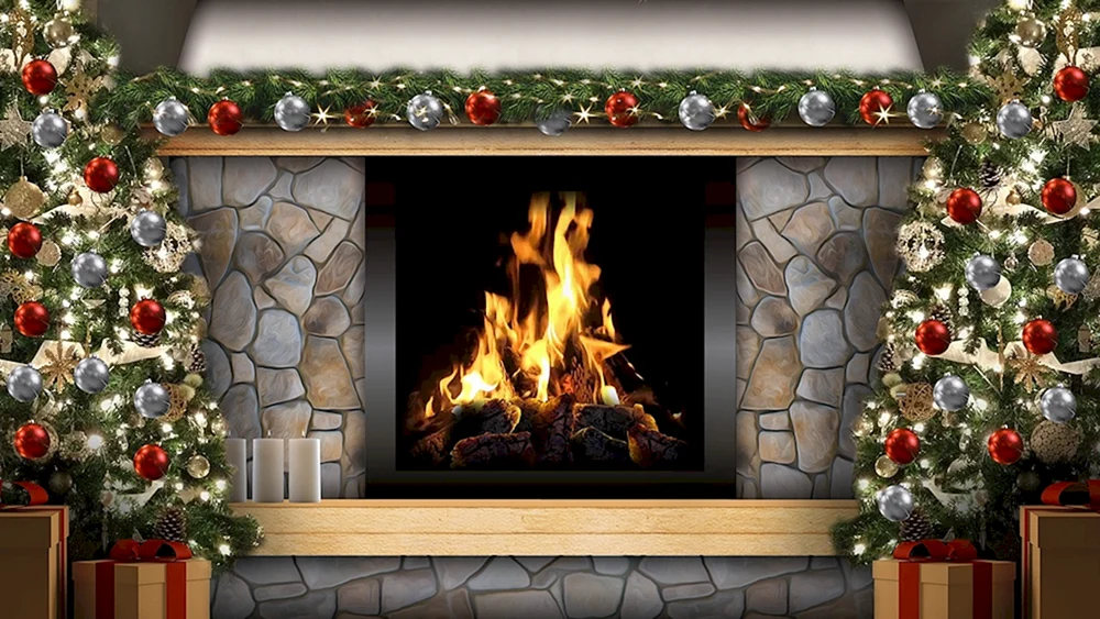 Neujahrsbaum und Kamin