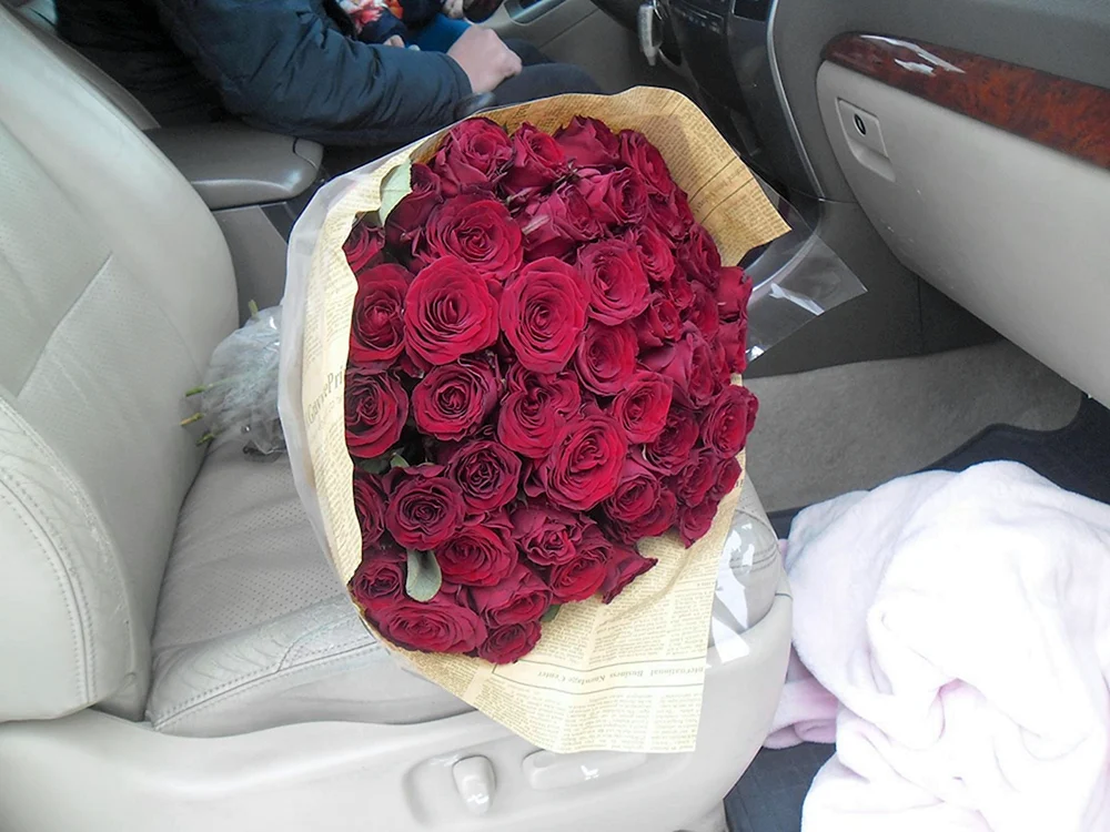 Schöne Blumen im Auto