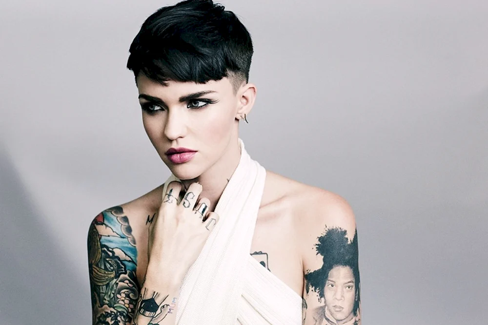 Ruby Rose Undercut