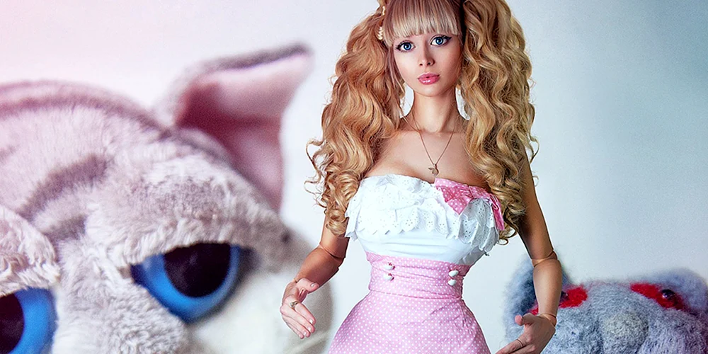 Russische Barbie Angelica Kenova