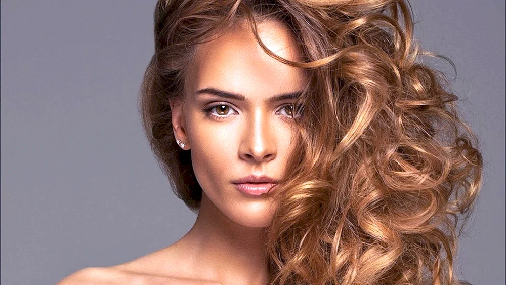 Russo Amber Haarfarbe