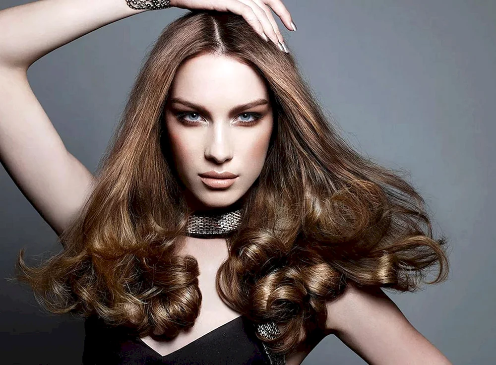 Rousseau Haarfarbe