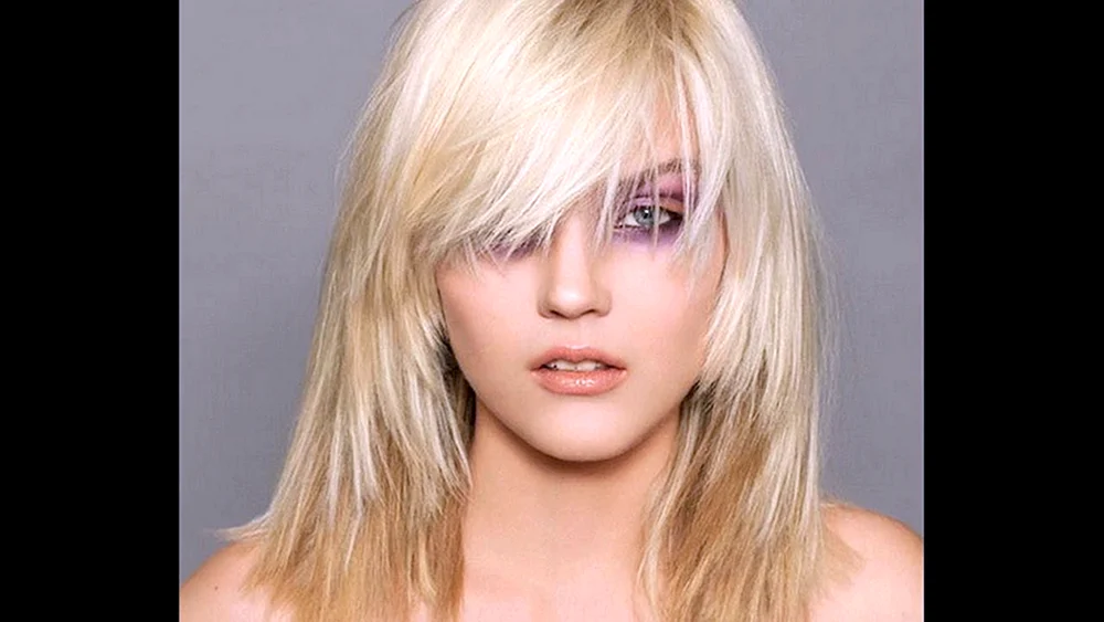Shaggy Long Bob