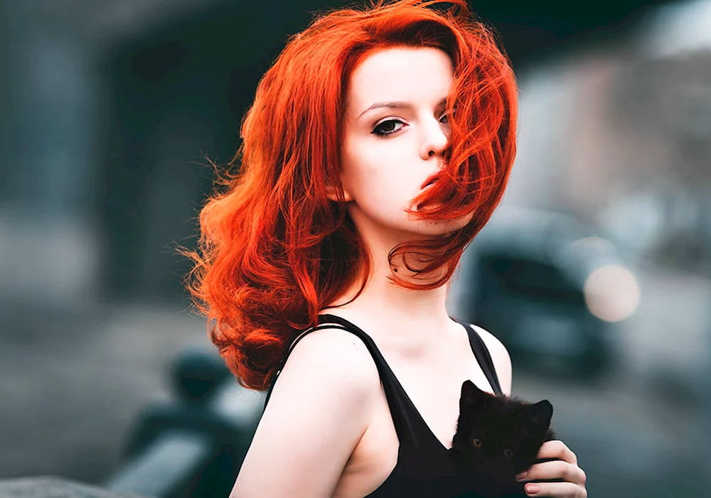 Redhead ticktocker