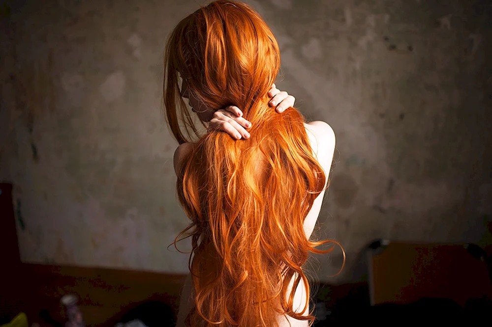 Redheaded Katrin Kühn